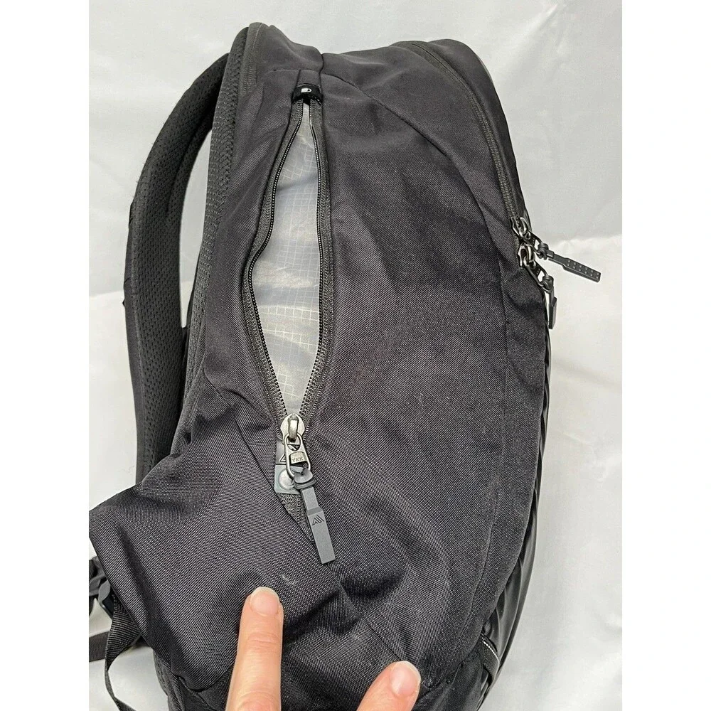Gregory Resin 28L Hiking Backpack Day Pack Black Men’s Unisex Laptop Bag Career